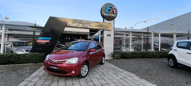 Carro Toyota Etios 2013 XLS 1.5 (Flex)