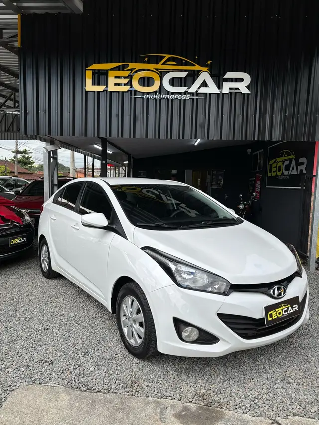 Carro Hyundai HB20S 2014 1.6 Copa do Mundo (Aut) (Flex)