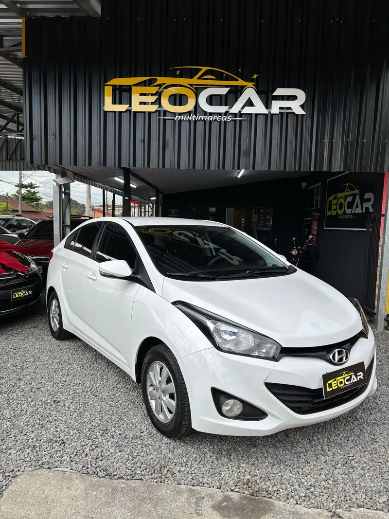 Hyundai HB20S 1.6 Copa do Mundo (Aut) (Flex)