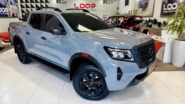 Carro Nissan Frontier 2023 2.3 CD Turbo Attack TDI (Aut) 4x4