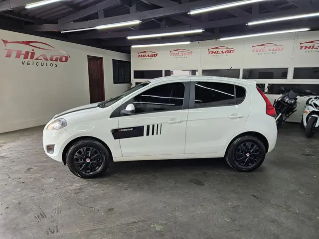 Carro Fiat Palio 2016 Attractive 1.0 Evo (Flex)