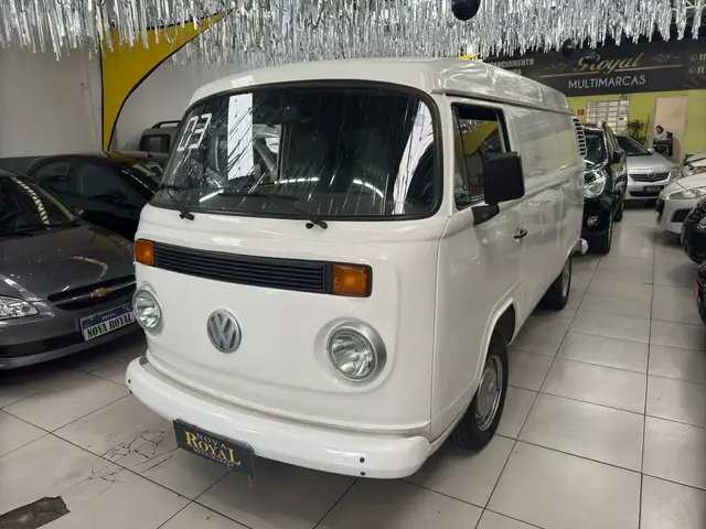 Carro Volkswagen Kombi Furgão 2003 Kombi Furgao 1.6 MI