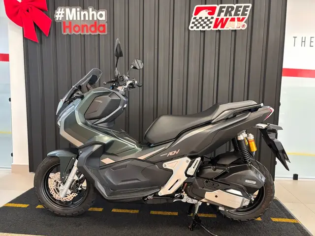 Moto Honda ADV 2024 ABS