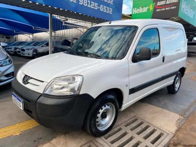 Peugeot Partner Furgão 1.6 16V (Flex)