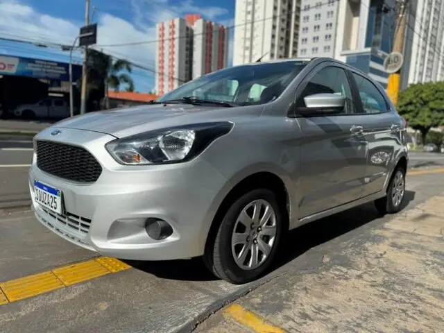 Carro Ford Ka 2015 SE Plus 1.0 (Flex)