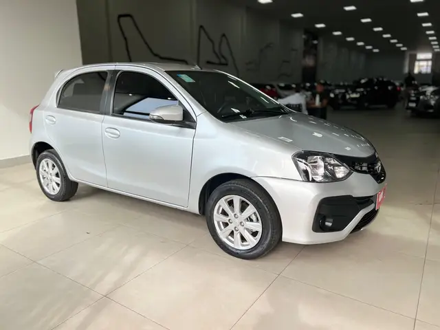 Carro Toyota Etios 2020 X Plus 1.5 (Flex)