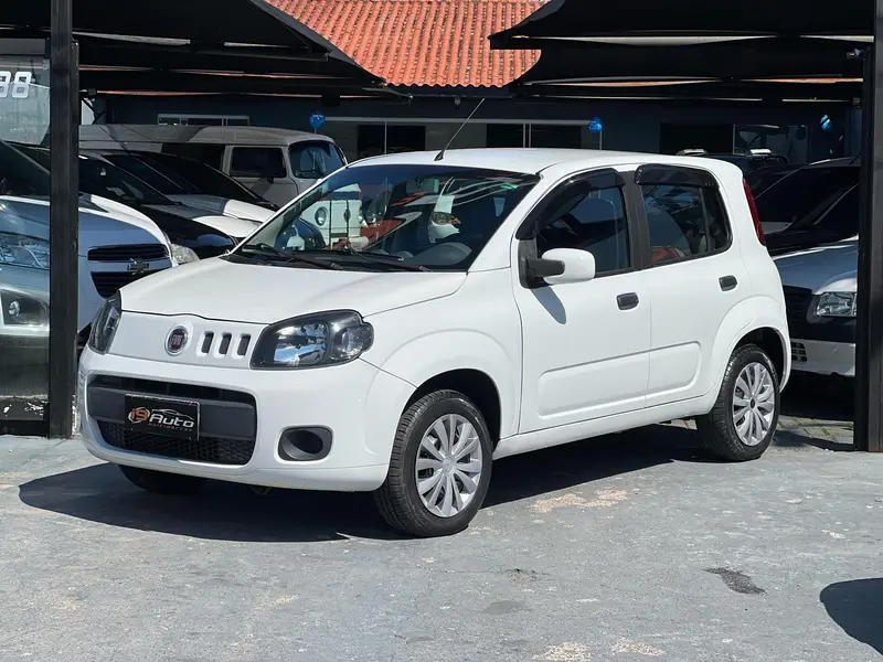 Fiat Uno Vivace 1.0 8V (Flex) 4p