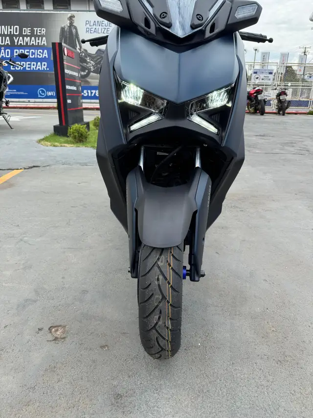 Carro Yamaha XMax 2025 250 Connected