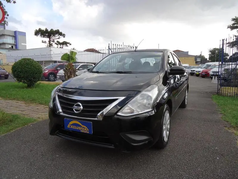 Nissan Versa V-Drive 1.6 Plus (flex) (Aut)