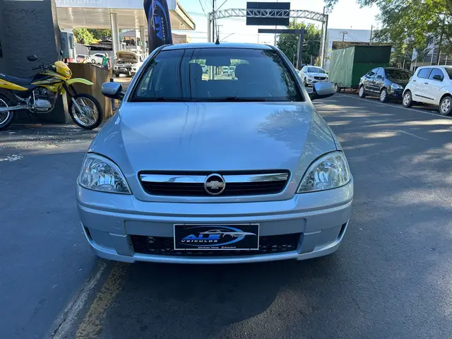 Carro Chevrolet Corsa Hatch 2011 Maxx 1.4 (Flex)