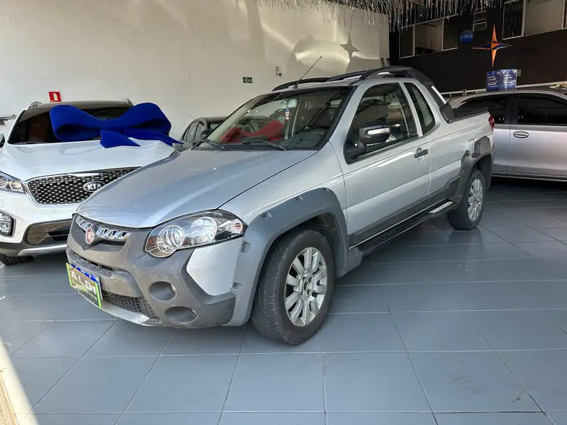 Fiat Strada Adventure 1.8 16V (Flex) (Cabine Estendida)