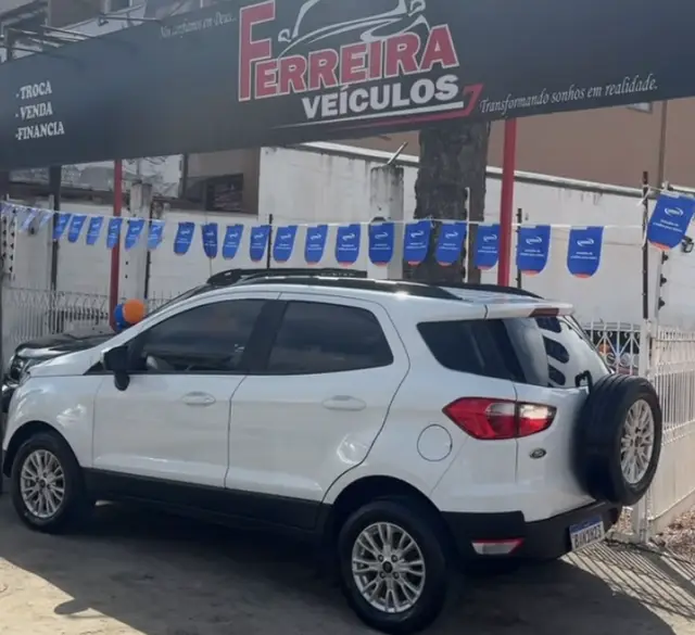 Carro Ford EcoSport 2017 Ecosport SE 1.6 16V PowerShift (Flex)