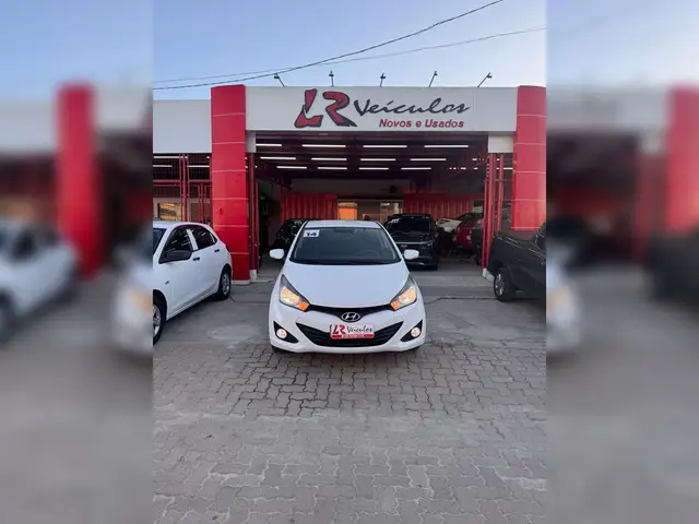 Carro Hyundai HB20S 2014 1.6 Comfort Style (Flex)