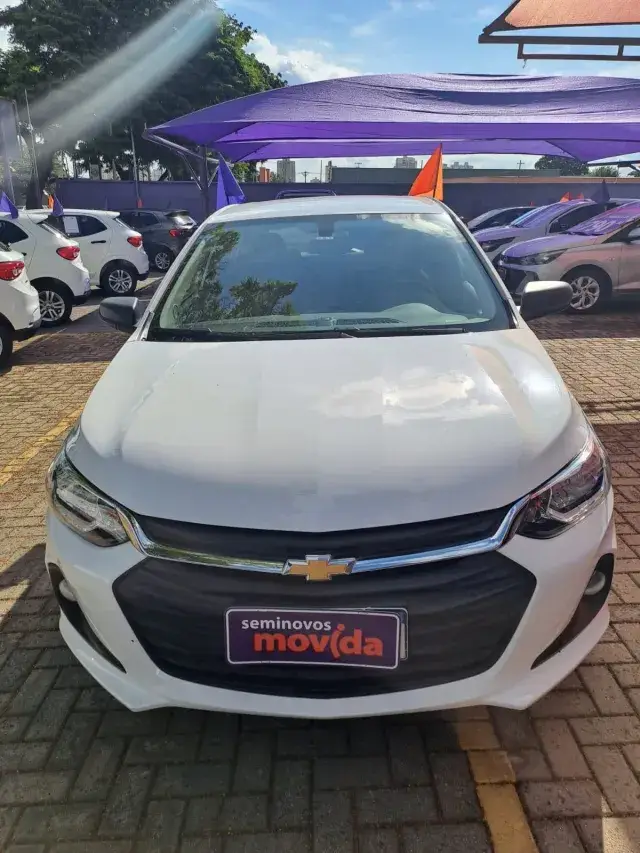 Carro Chevrolet Onix 2024 1.0
