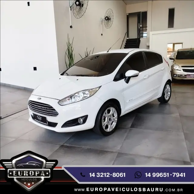 Carro Ford Fiesta Hatch 2014 SE 1.6