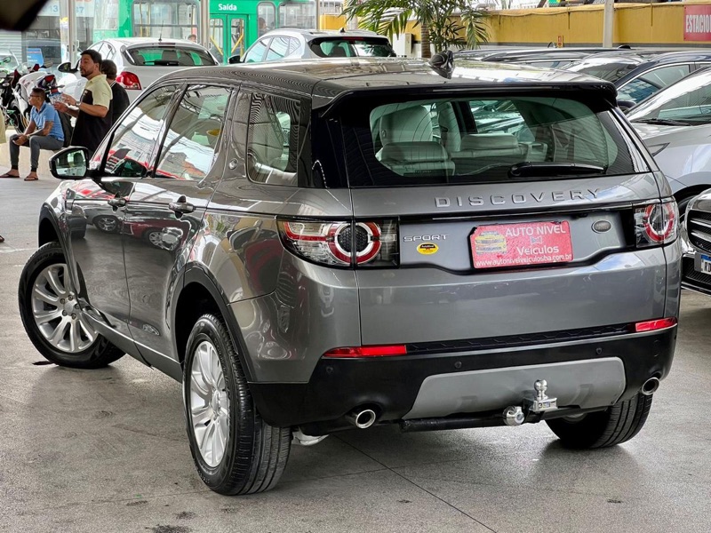 LAND ROVER DISCOVERY SPORT