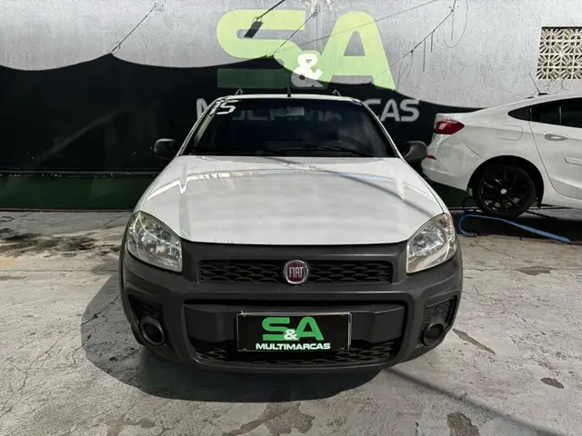 Carro Fiat Strada 2015 Working 1.4 (Flex)