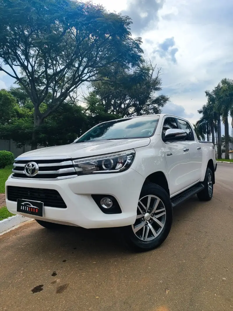 Toyota Hilux Cabine Dupla Hilux 2.8 TDI SRX CD 4x4 (Aut)