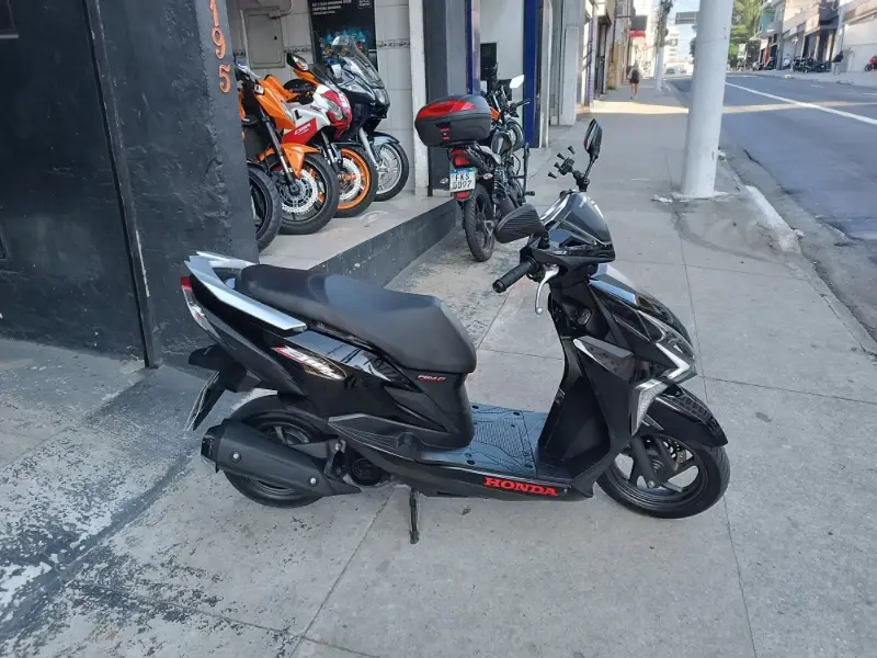 Honda Elite 125 CBS