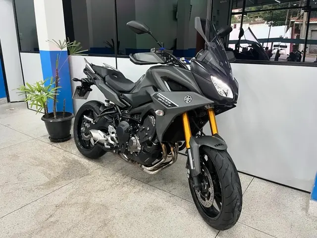 Carro Yamaha Tracer 900 GT 2023 ABS
