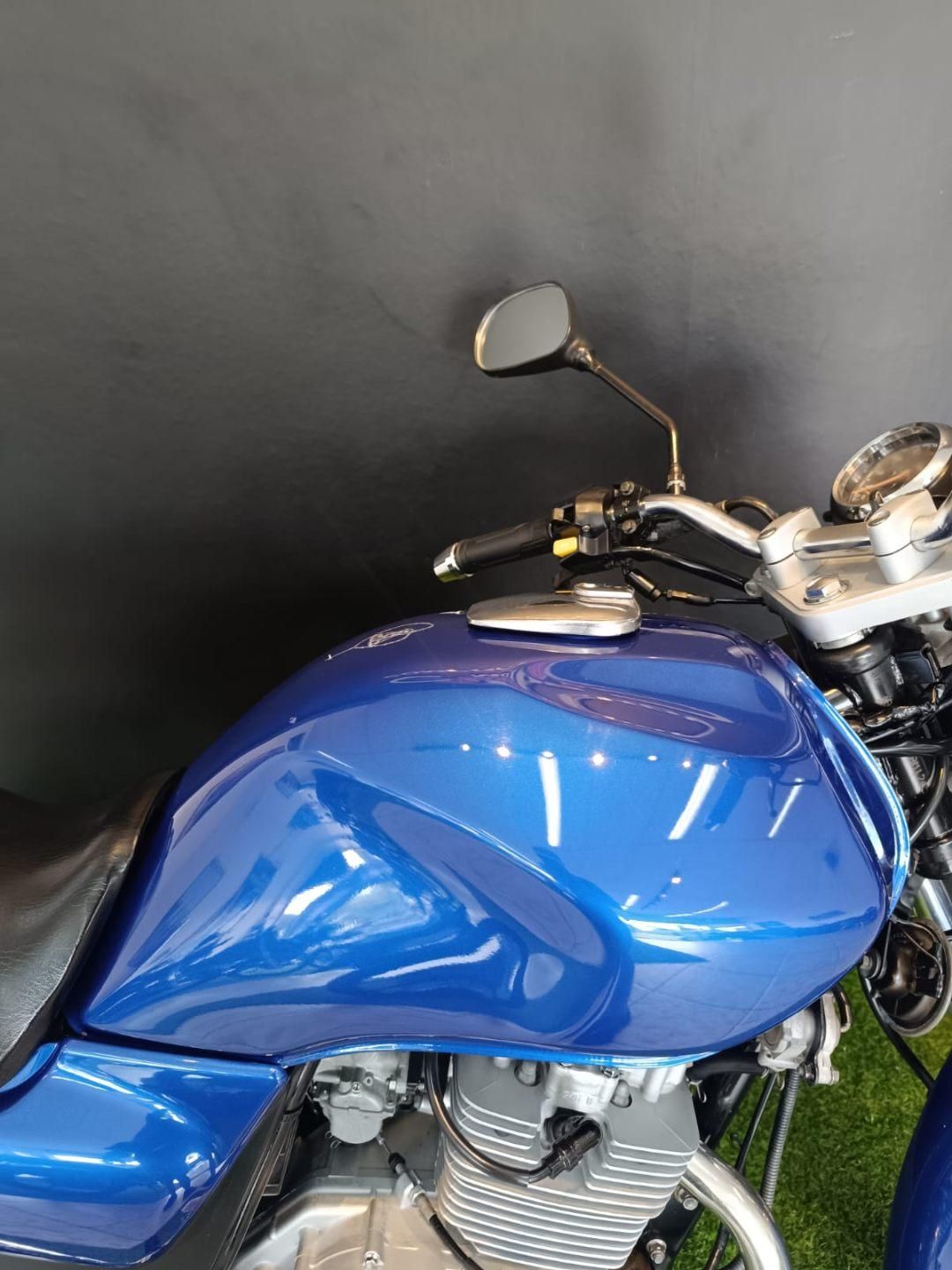 Suzuki En 125