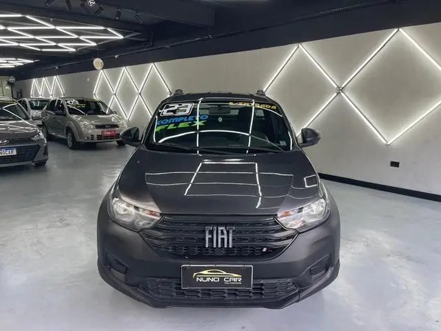 Carro Fiat Strada 2023 Endurance 1.4 Cabine Plus (Flex)