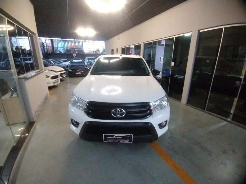 Toyota Hilux Cabine Dupla Hilux 2.8 TDI STD CD 4x4