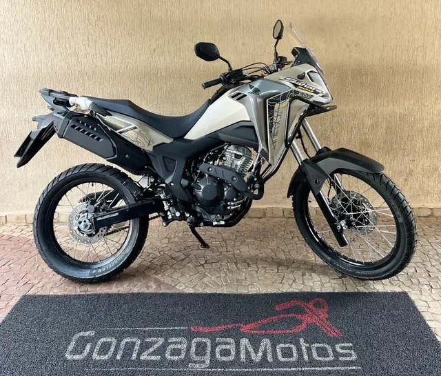 Carro Honda XRE Sahara 300 2025 Adventure