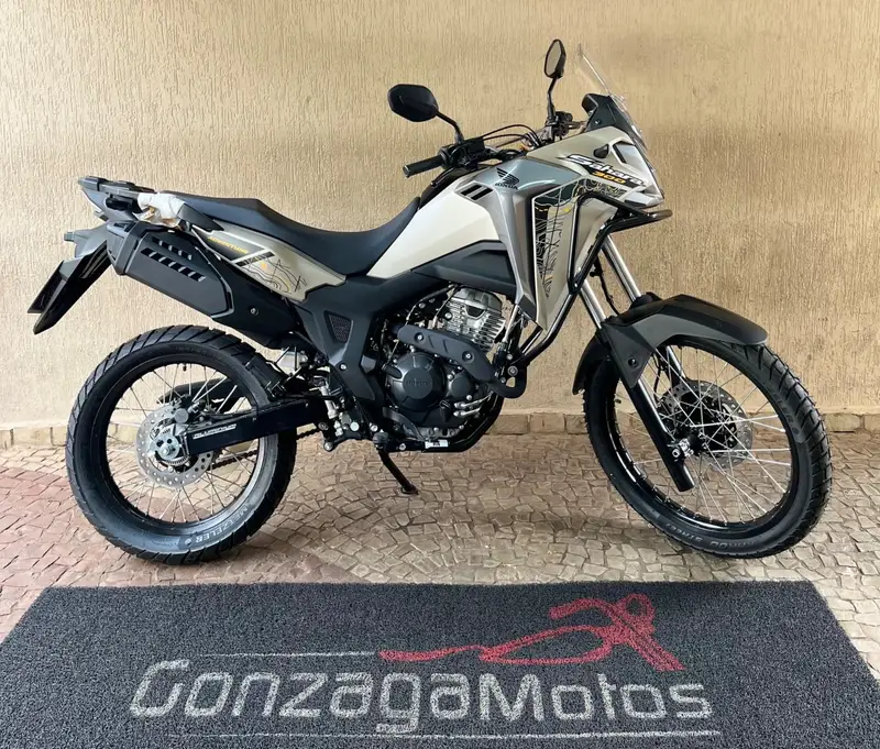 Honda XRE Sahara 300 Adventure