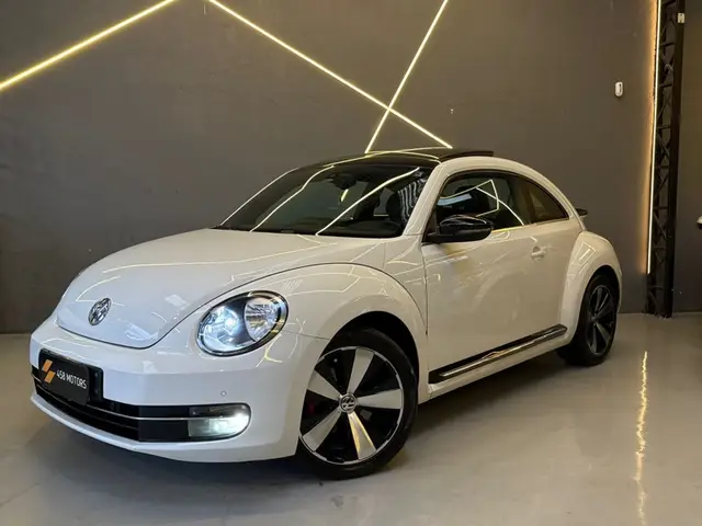 Carro Volkswagen Fusca 2015 2.0 TSi DSG