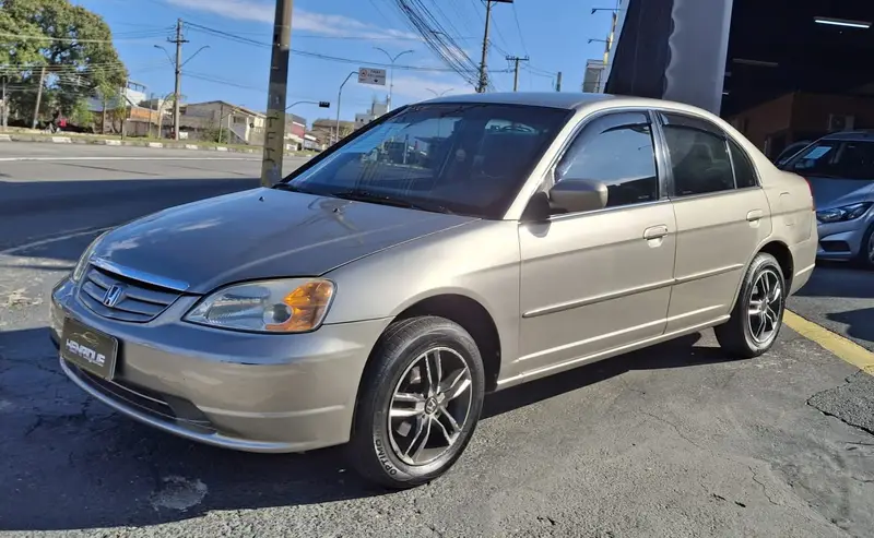 Honda Civic Sedan LX 1.7 16V (Aut)