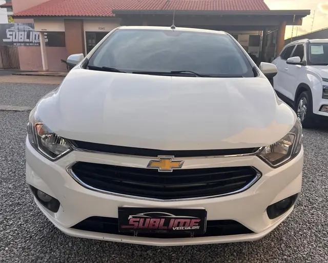 Carro Chevrolet Onix 2018 1.4 LTZ SPE/4 (Aut)