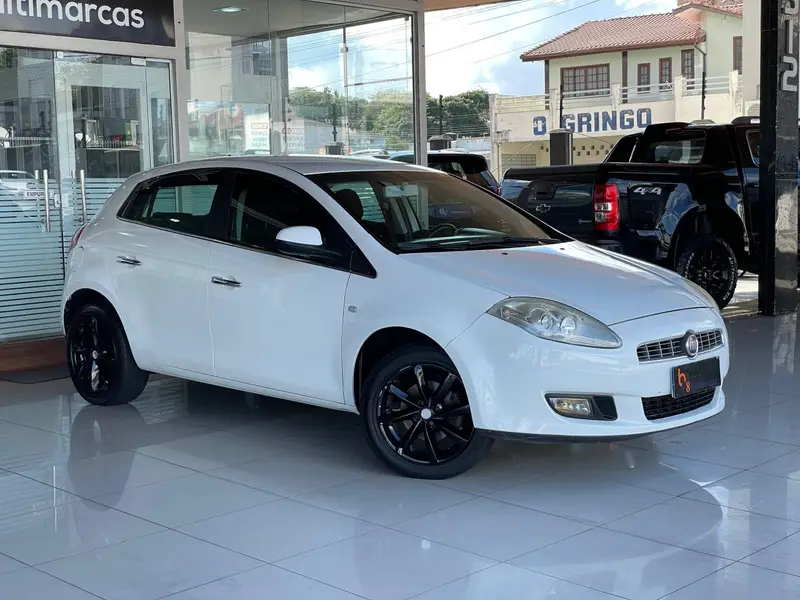 Fiat Bravo Essence 1.8 E.torQ Dualogic (Flex)