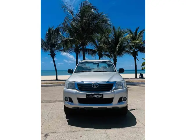Carro Toyota Hilux Cabine Dupla 2014 Hilux 2.7 SR CD 4x2 (Flex) (Aut)