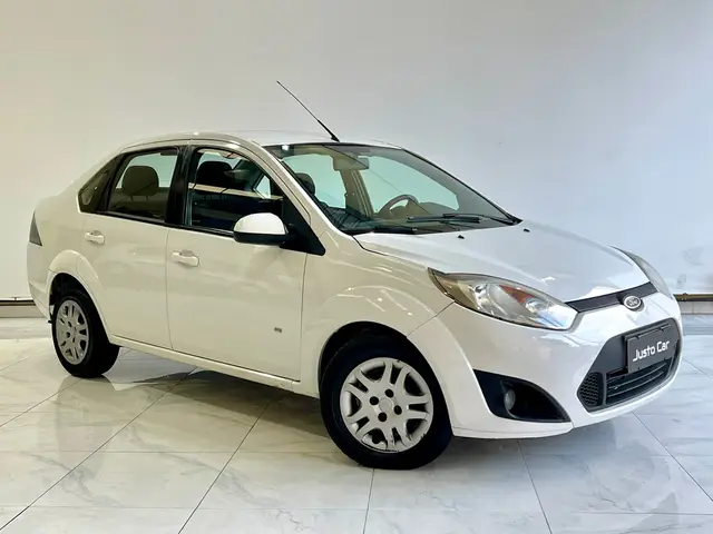 Carro Ford Fiesta Sedan 2014 SE 1.6 Rocam (Flex)