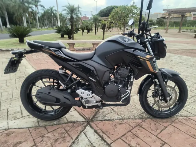 Carro Yamaha Fazer FZ25 2024 Flex