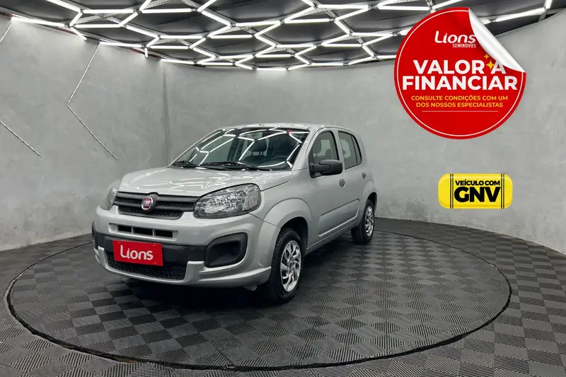 Fiat Uno Attractive 1.0 8V (Flex) 4p