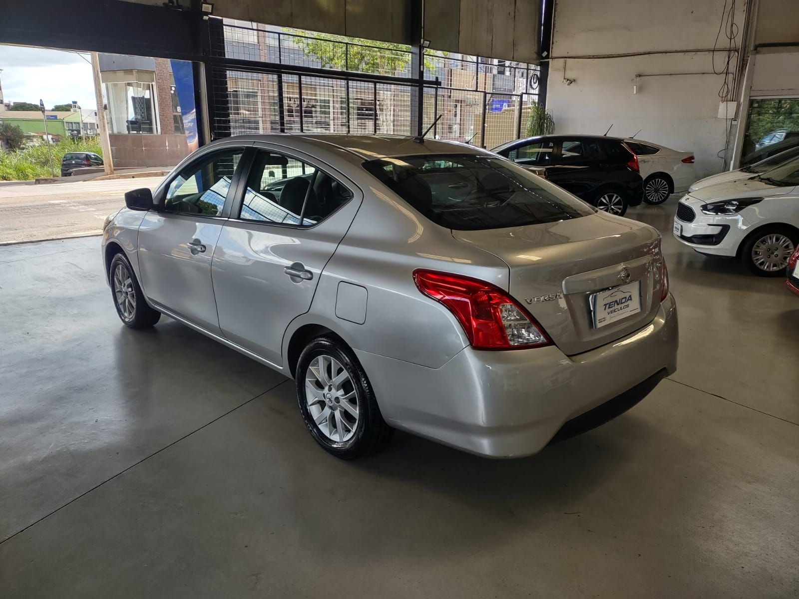 Nissan Versa