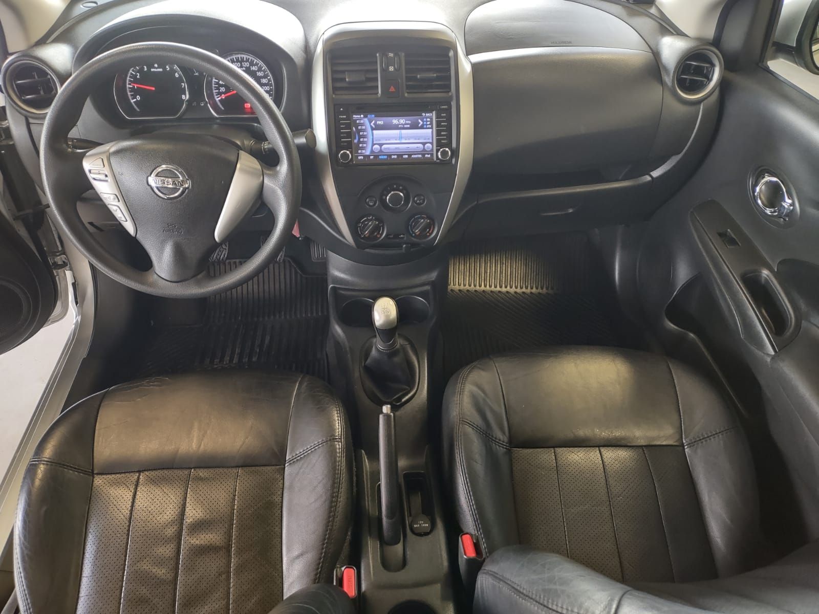 Nissan Versa