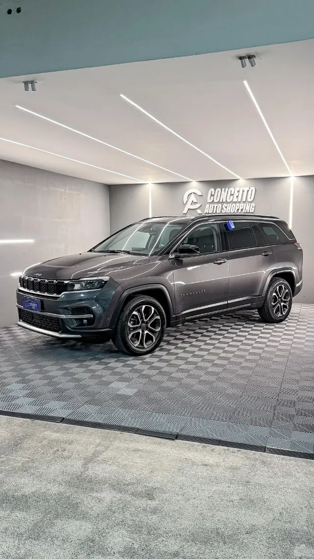 Carro Jeep Commander 2024 Limited 1.3 T270