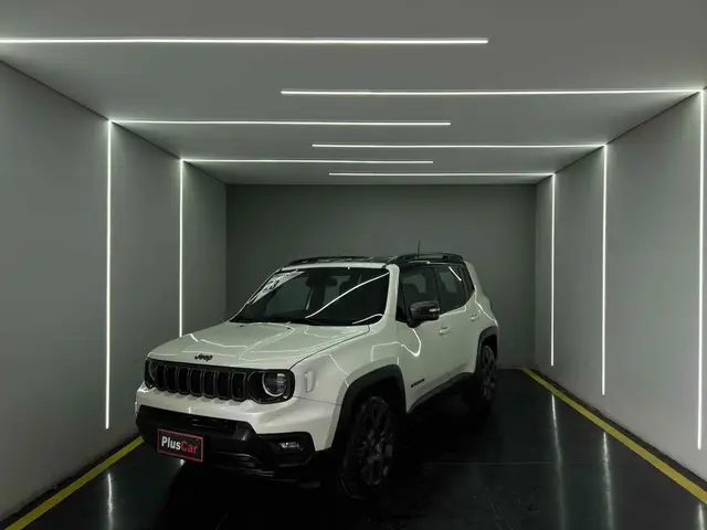 Carro Jeep Renegade 2023 Série S T270 1.3 Turbo 4x4 (com Teto Solar)