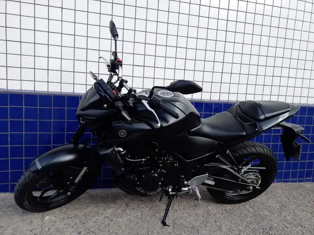 Moto Yamaha MT-03 2024 ABS
