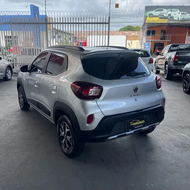 Carro Renault Kwid 2023 Outsider 1.0 12v SCe (Flex)
