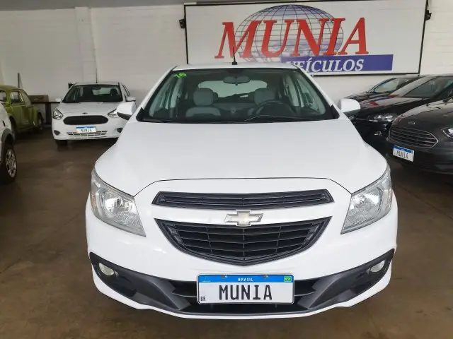 Carro Chevrolet Onix 2016 1.0 LS SPE/4