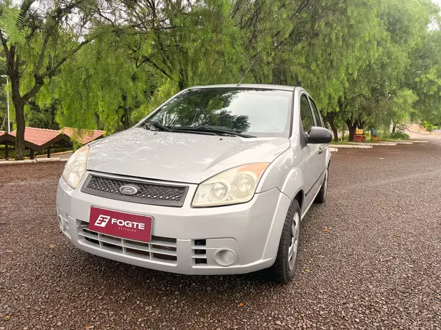Carro Ford Fiesta Hatch 2009 1.0 (Flex)