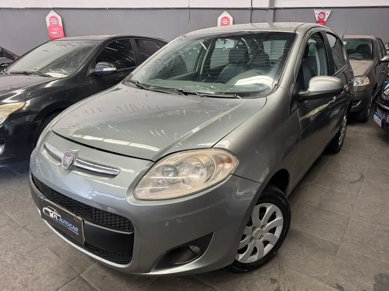 Fiat Palio Attractive 1.4 8V (Flex)