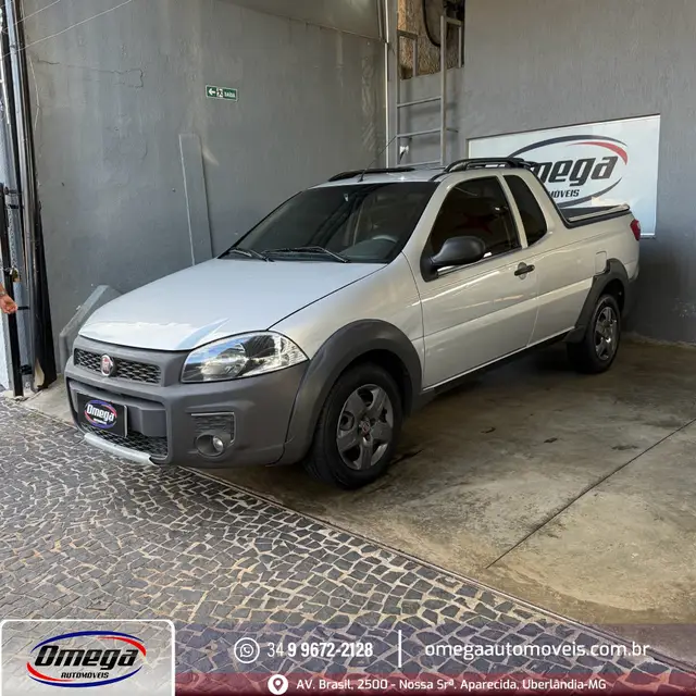 Carro Fiat Strada 2015 Working 1.4 (Flex) (Cabine Estendida)