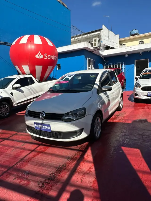 Carro Volkswagen Fox 2014 1.6 VHT (Flex)