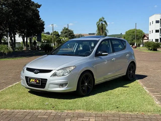 Carro Hyundai i30 CW 2011 2.0i GLS (Aut)