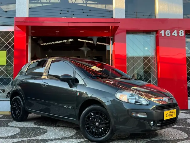 Carro Fiat Punto 2013 ATTRACTIVE ITALIA 1.4 F.Flex 8V 5p